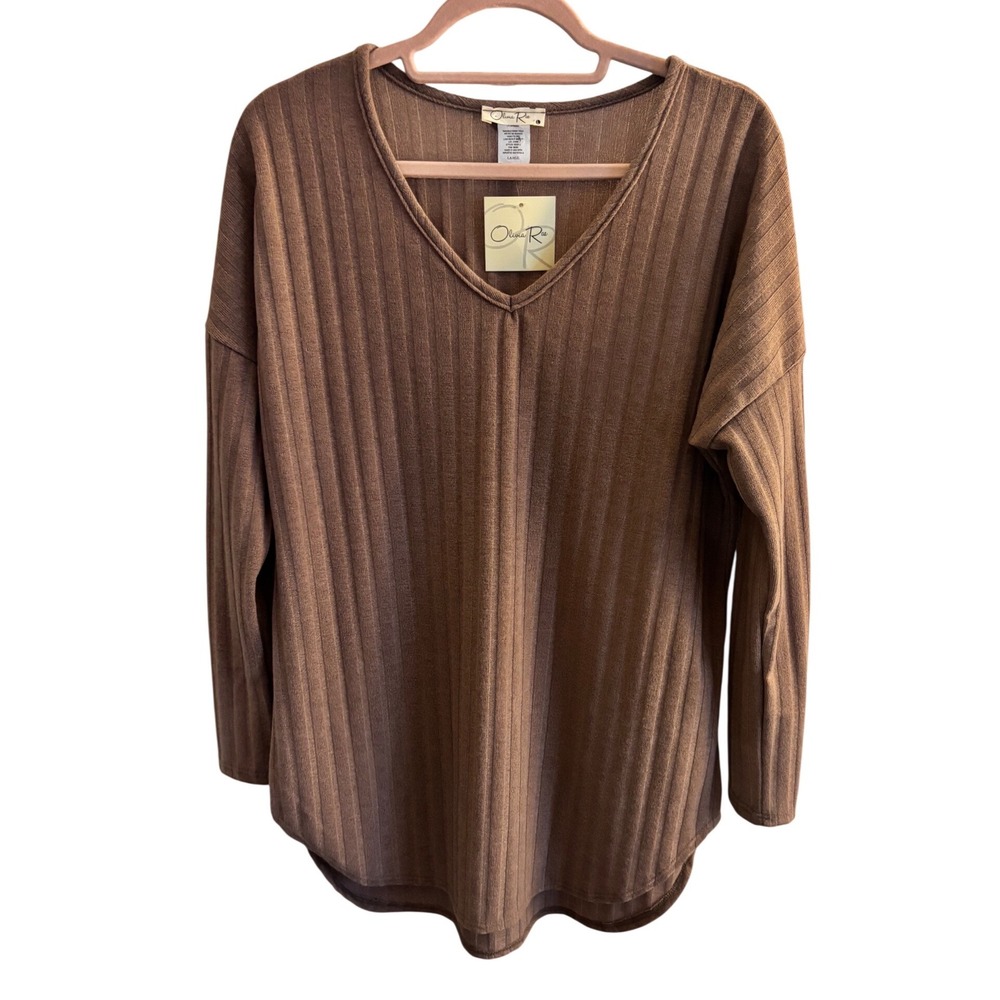 Olivia Rae Brown Ribbed V-Neck Top Large Long Sleeve High-Low Hem Knit Sweater
